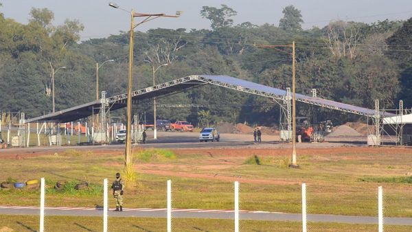 Megavacunatorio: Pocas personas concurren al Aratirí