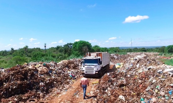 Concejales dilatan firma de contrato de adjudicación de recolección basura - OviedoPress
