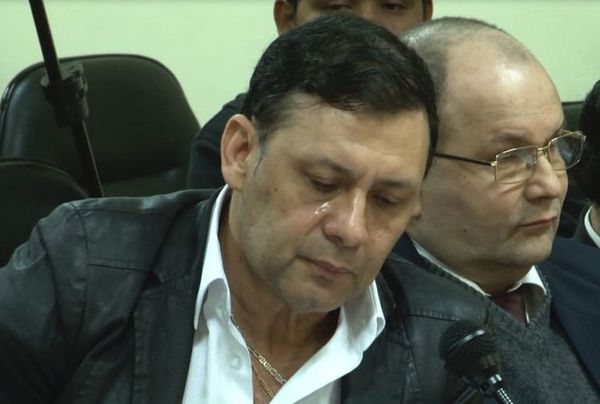 Víctor Bogado sigue sin cumplir exigua condena por su “niñera de oro” - Nacionales - ABC Color