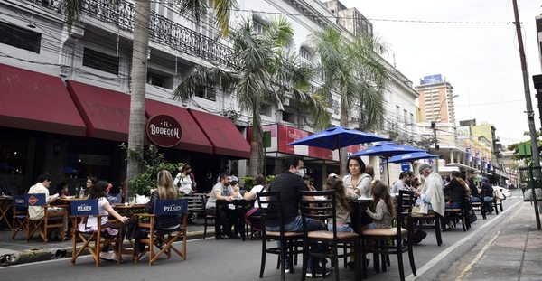 Gastronómicos cerrarán calles solo hasta la medianoche - Nacionales - ABC Color