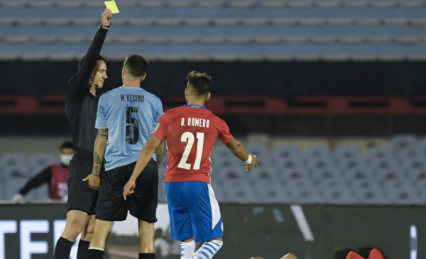 Diario HOY | Wilmar Roldán, de nuevo en un partido de un equipo guaraní