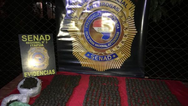 Detienen a un hombre con 850 bolitas de hachis