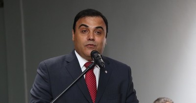 La Nación / Adelantan audiencia del ex fiscal general Díaz Verón