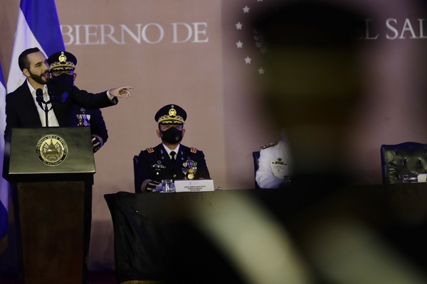 El Gobierno salvadoreño buscaría crear su propia criptomoneda, según El Faro - MarketData