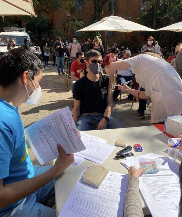 Este sábado y domingo se aplica la segunda dosis de la vacuna anti-COVID