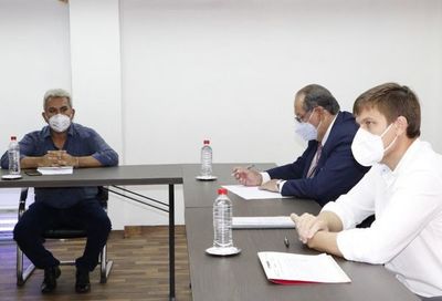 Clases Presenciales podrían iniciarse a mediados de agosto y desde FEP piden al MEC garantizar aplicación de segunda dosis para docentes - Contacto Ciudadano - ABC Color