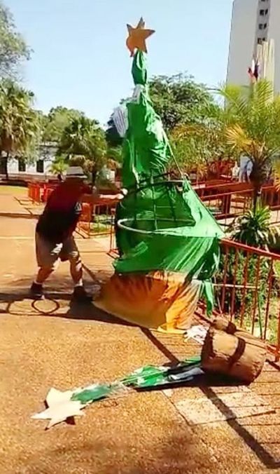 Cuestionan nombramiento de “hurrero” como administrador de la Feria Municipal - Nacionales - ABC Color