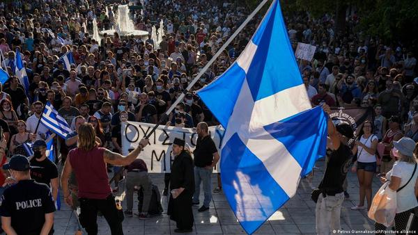 Francia y Grecia se levantan contra las imposiciones gubernamentales