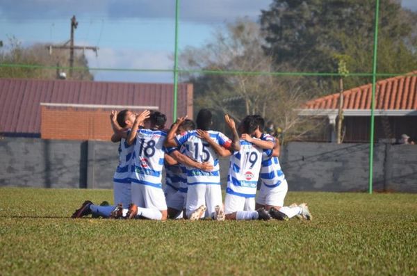 2 de Mayo cuida el promedio venciendo a Guaraní por 2 a 0