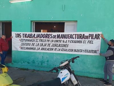 Sindicalistas de Ñeembucú piden anulación de resolución que favorece a navieros - Nacionales - ABC Color