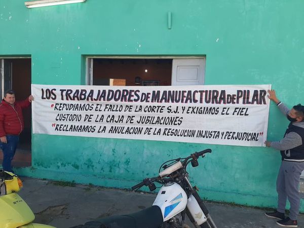 Sindicalistas de Ñeembucú piden anulación de resolución que favorece a navieros - Nacionales - ABC Color