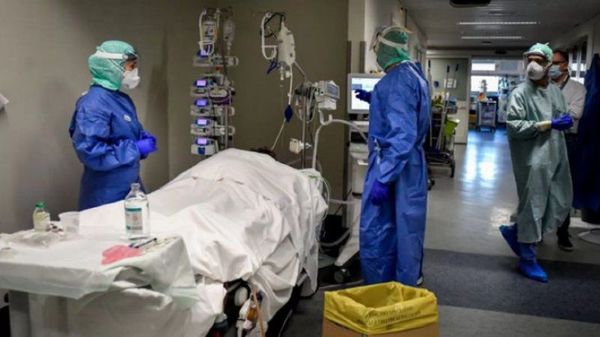 Covid-19: Salud reporta 52 muertes y 1.049 nuevos casos
