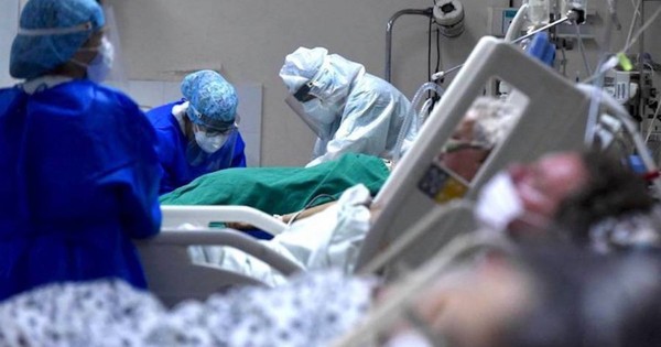 La Nación / Reportan 52 fallecidos y 487 internados en UTI