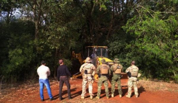 Destruyen 15 puertos clandestinos en el lago Itaipú del lado brasileño