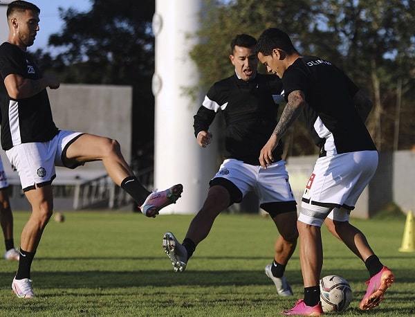 Clausura prosigue con dos partidos este domingo