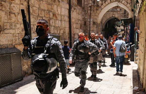 Vuelve tensión entre palestinos y Policía israelí en Al Aqsa por fiesta judía - Mundo - ABC Color