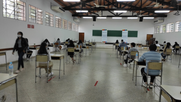Examen de Becal refleja pobre rendimiento académico | El Independiente