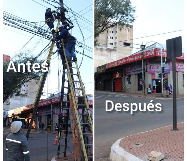 Ande retira maraña de cables y pone en funcionamiento líneas subterráneas
