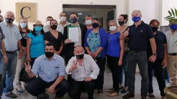Inscriben alianza distrital para buscar alternancia a la ANR