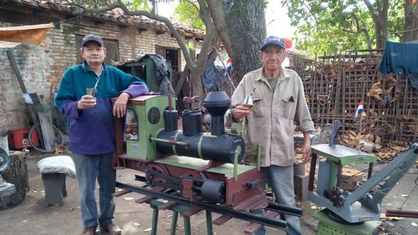 Artesanos del acero resisten en el Chaco