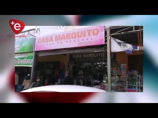 HOMBRE SE HIZO PASAR POR CLIENTE Y HURTÓ UN CELULAR EN EL CIRCUITO COMERCIAL