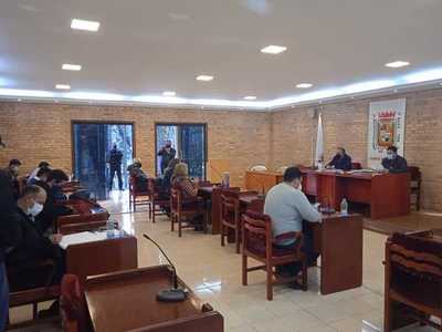 Junta de CDE aprueba suba del pasaje tras el “chantaje” de transportistas - La Clave