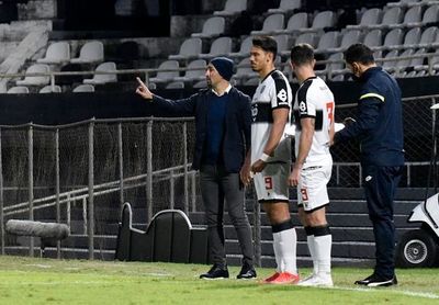 “Nosotros apuntamos al torneo corto, que son dos partidos para una clasificación importantísima” - Olimpia - ABC Color