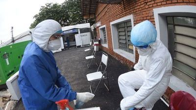 Anticuerpos del Covid persisten 9 meses tras infección, según estudio