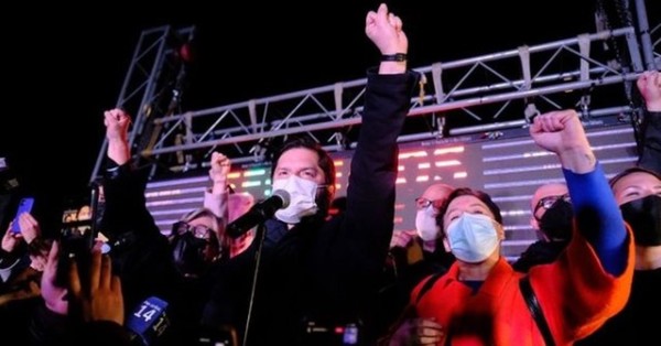 Gabrierl Boric, el ex dirigente estudiantil que se impuso en las primarias presidenciales en Chile - C9N