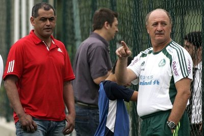 Emotivo mensaje de Felipão, quien se considera un padre para 'Chiqui'