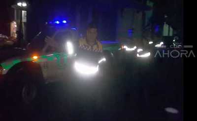 Policía Municipal de CDE “BLOQUEA” importante avenida para que BORRACHOS tomen CERVEZA
