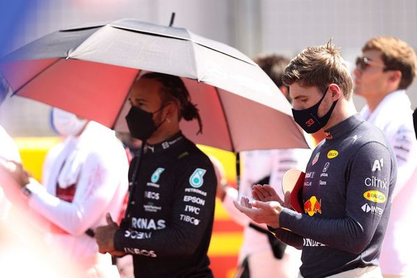 Hamilton y Verstappen llevan su rivalidad a otra dimensión - Automovilismo - ABC Color