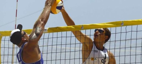 Jugador checo de voleibol de playa positivo por Covid-19 en Villa Olímpica