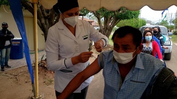 Diario HOY | Concepción se quedó sin dosis antiCOVID: cerca de 300 personas no pudieron vacunarse