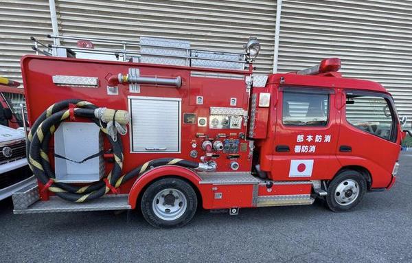 Paraguay recibirá ambulancias y carros para bomberos donados por Japón