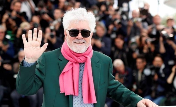 Diario HOY | Almodóvar inaugurará la Mostra de Venecia y competirá con "Madres Paralelas"