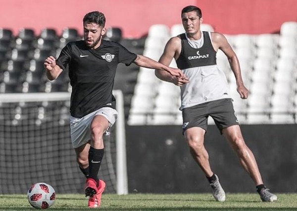 Crónica / EDUARDO FERREIRA: “SIEMPRE HABRÁ PIEDRAS EN EL...”