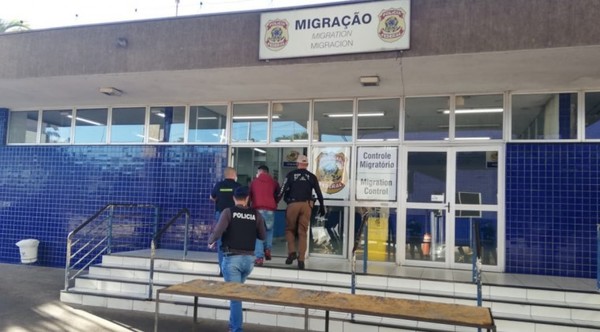 Desde el miércoles rige la cuarentena para quienes entran al país - Noticiero Paraguay