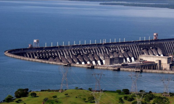 Itaipú: Contraloría concluye que deuda es ilegal