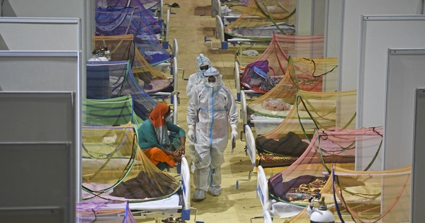 La Nación / COVID-19: muertes en India serían hasta 10 veces más que las reconocidas oficialmente