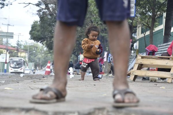 Indígenas insisten en pedido de implementos para soportar bajas temperaturas - Nacionales - ABC Color