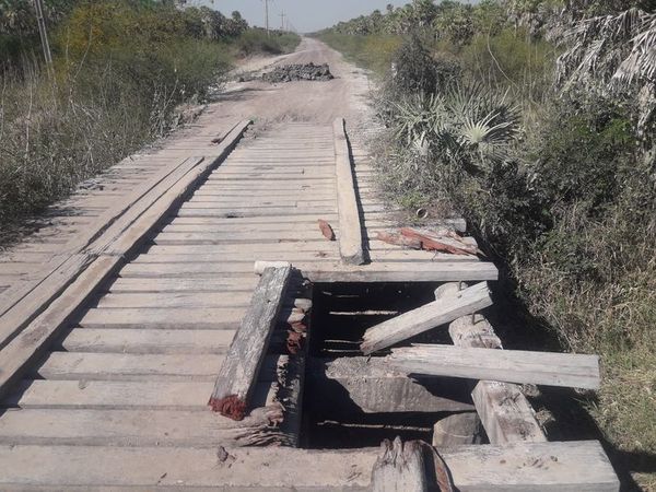 Urge reparación de puentes en camino que conduce a Fuerte Olimpo - Nacionales - ABC Color