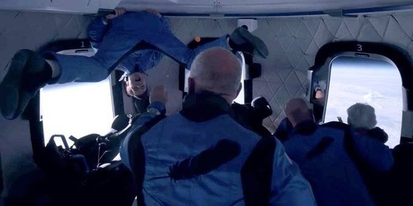Diario HOY | El hombre más rico del mundo, Jeff Bezos, alcanza el espacio: viaje duró 10 minutos