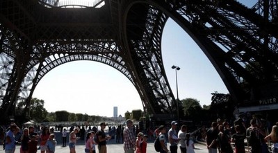 MUNDO | La Torre Eiffel ofrecerá test de antígenos a la entrada del monumento