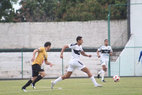 Olimpia de Itá pierde y puede alejarse de los primeros lugares - Fútbol de Ascenso de Paraguay - ABC Color