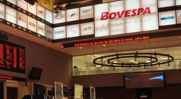 Los índices de Brasil cierran a la baja