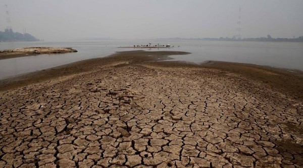 MUNDO | Argentina recomienda ahorrar agua ante la sequía histórica del río Paraná