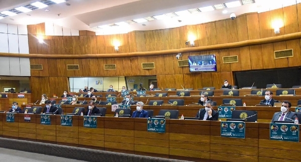 Analizan con Diputados recursos adicionales para financiar gastos de Salud