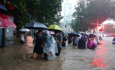 Diario HOY | Precipitaciones "récord" desplazan a miles de personas en el centro de China