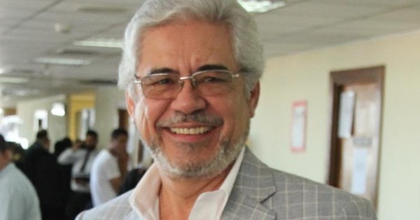 La Nación / Se suspendió juicio oral de Froilán Peralta, exrector de la UNA